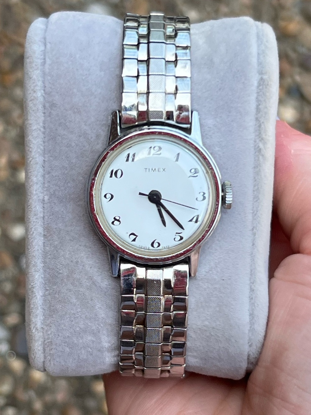 Vintage Timex Mechanical Hand-Wind Ladies Watch Silver Tone Stretch Band
